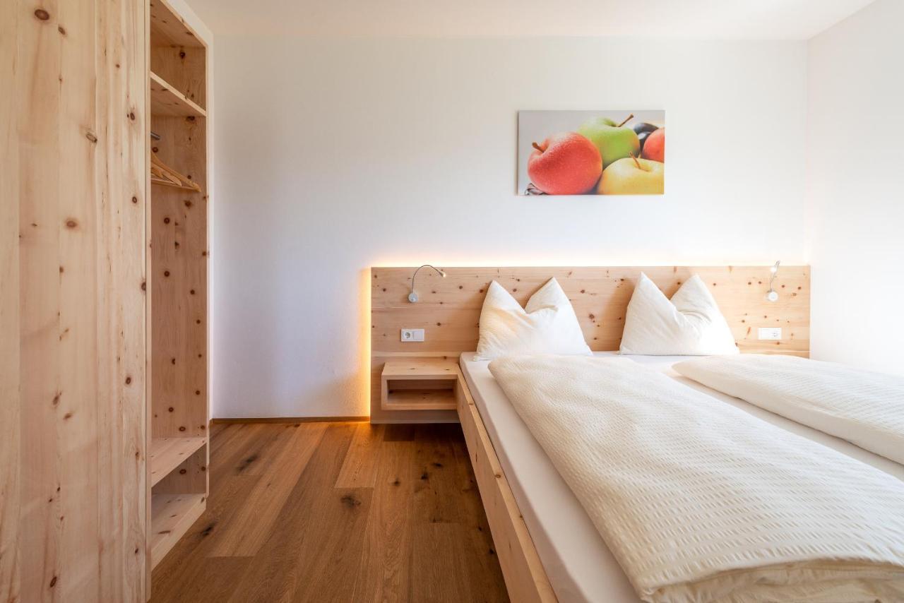Apfelhof Apartment Termeno Bagian luar foto