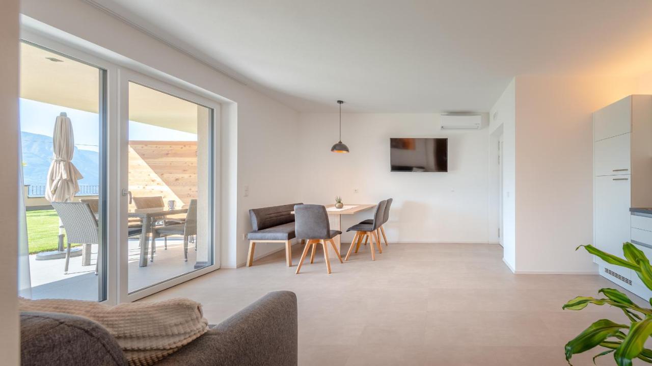 Apfelhof Apartment Termeno Bagian luar foto